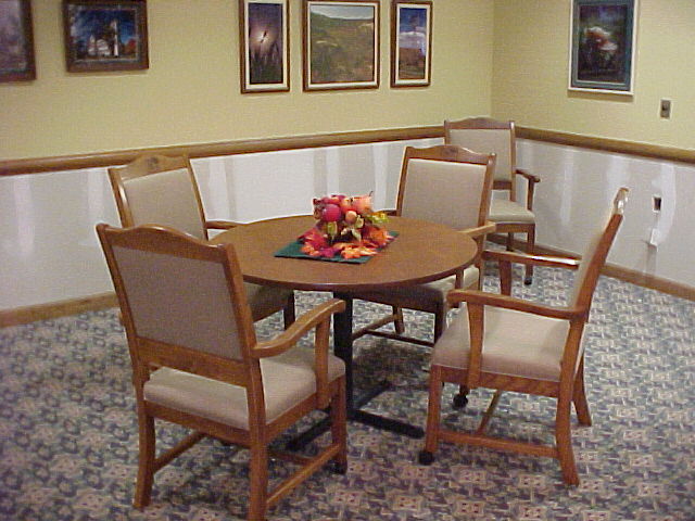 Round Table And Chairs With Casters